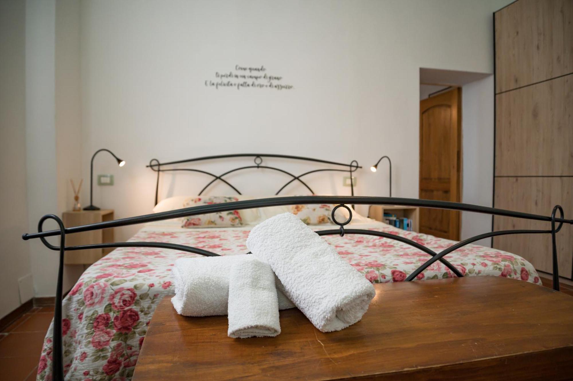 Agriturismo Santa Bruna Volterra Bagian luar foto