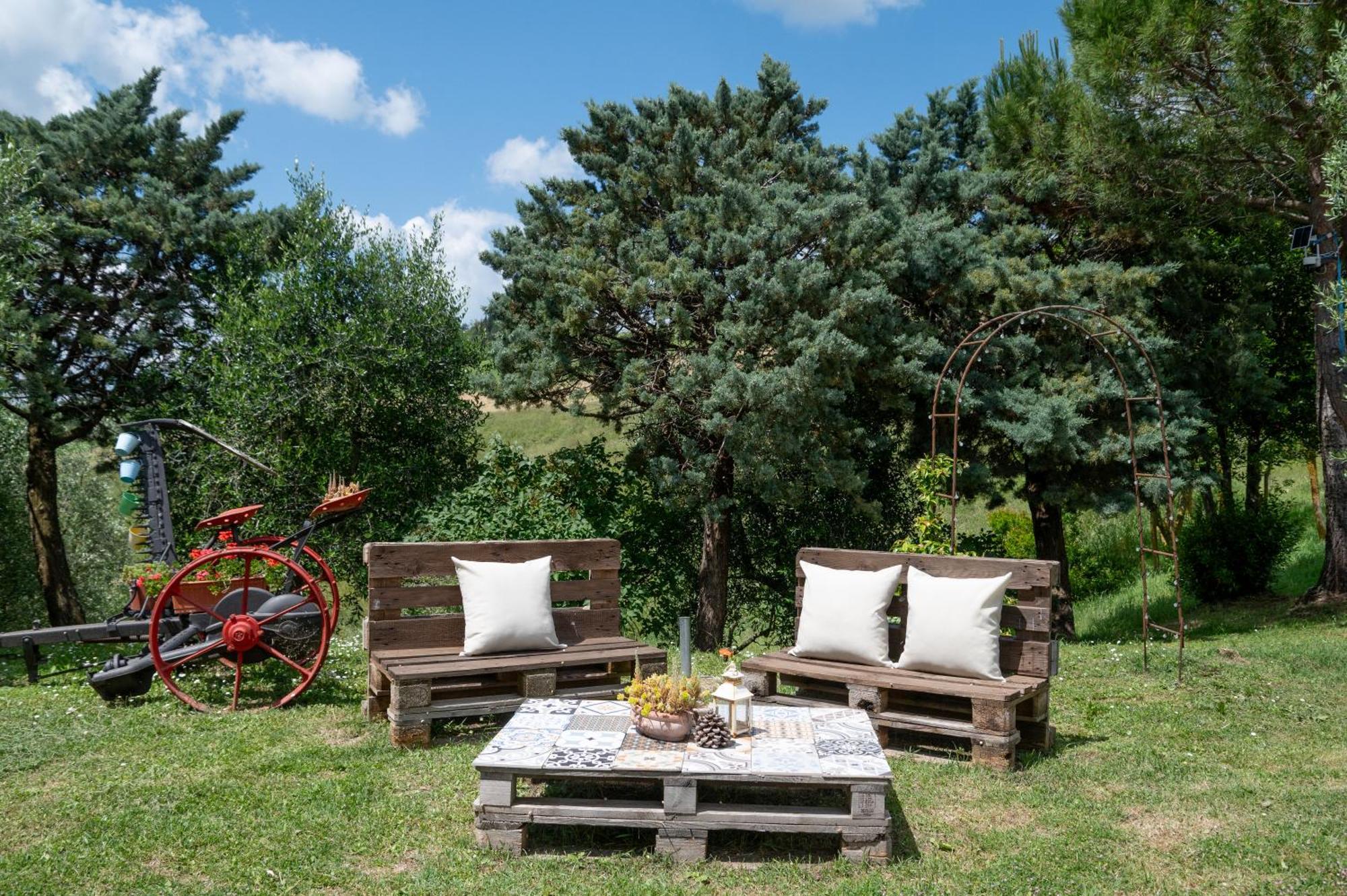 Agriturismo Santa Bruna Volterra Bagian luar foto