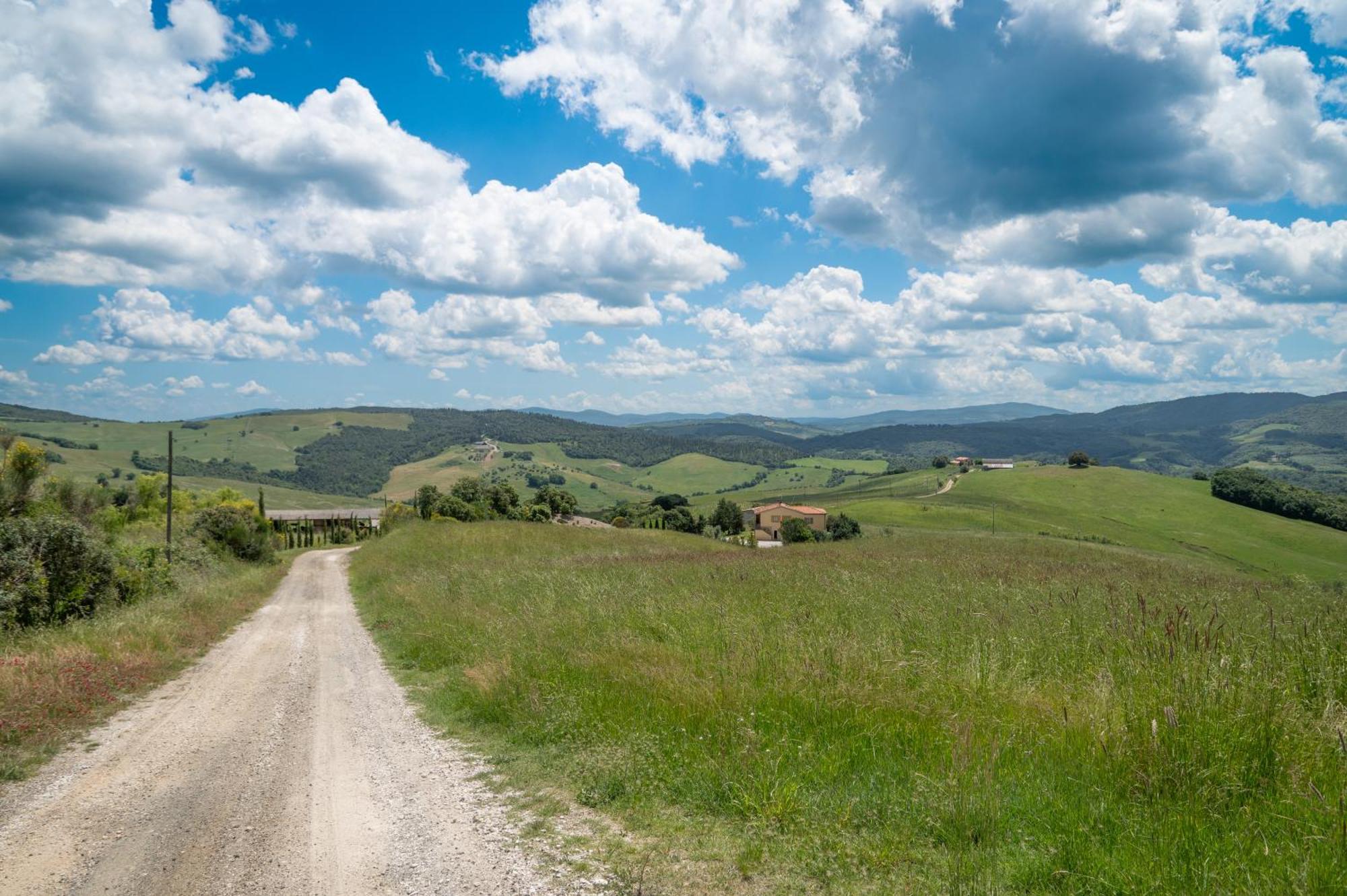 Agriturismo Santa Bruna Volterra Bagian luar foto