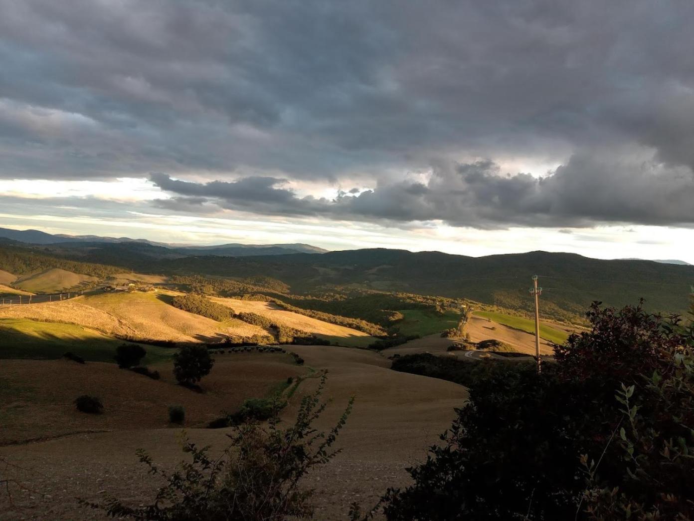 Agriturismo Santa Bruna Volterra Bagian luar foto