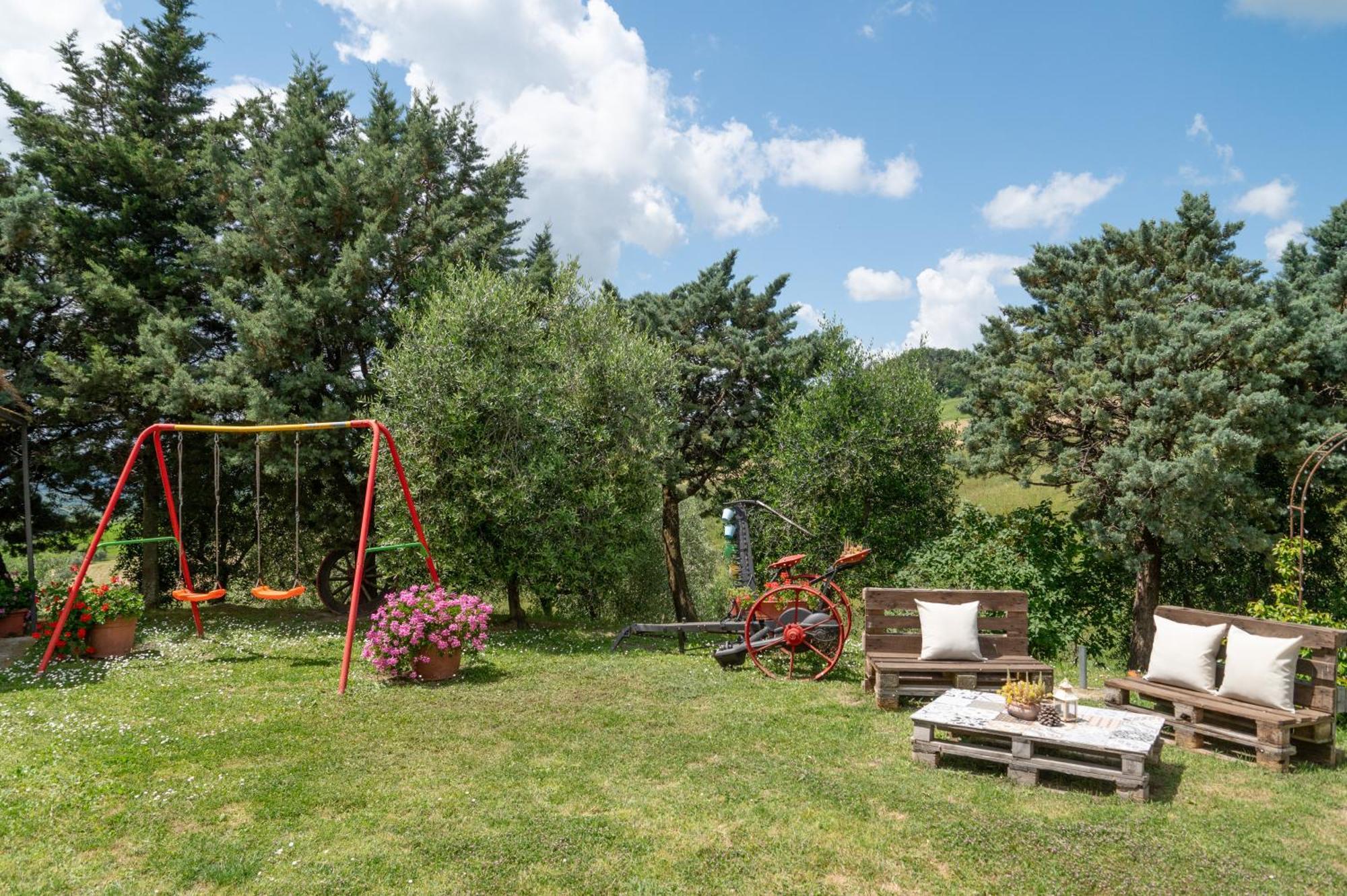 Agriturismo Santa Bruna Volterra Bagian luar foto