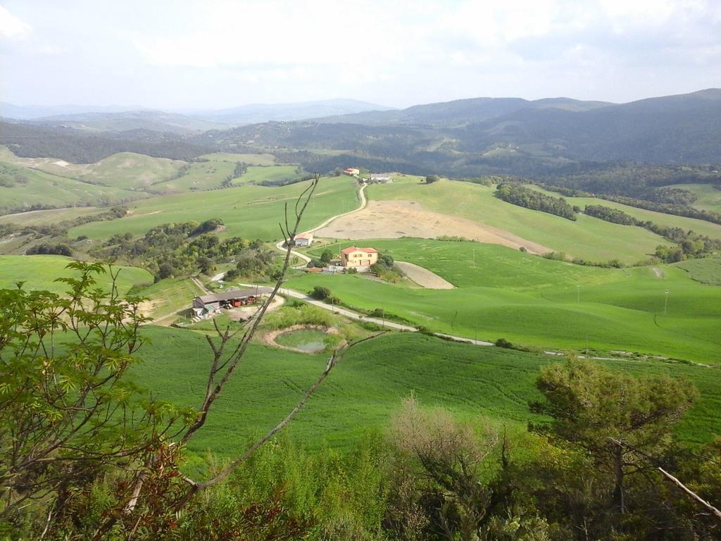 Agriturismo Santa Bruna Volterra Bagian luar foto